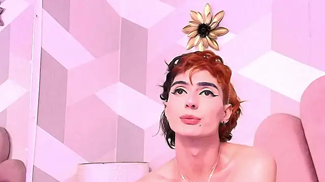 Онлайн чат XXX KylieMonnett