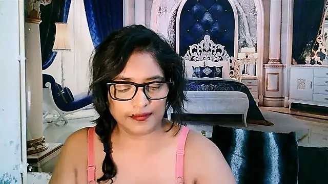 IndiaBlackPanther's Live XXX Chat