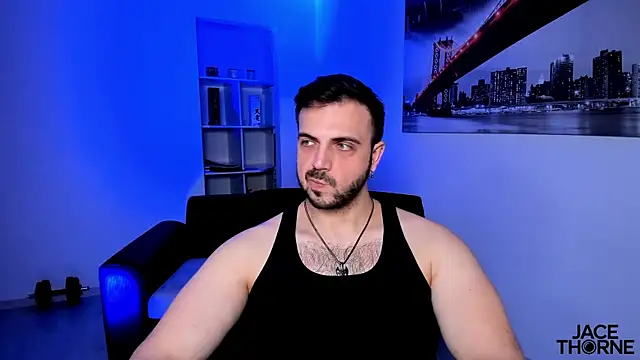 Jace_Thorne Show in webcam