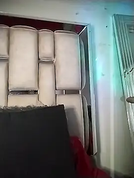 chelaqueen_ Chat XXX in diretta