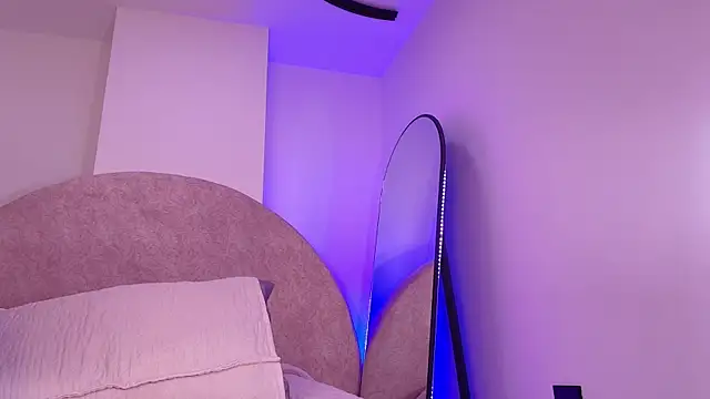 lilylovely_'s Live XXX Chat