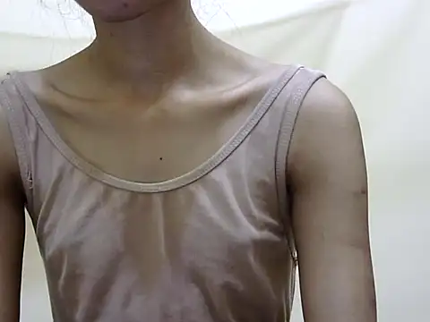 Anu_tiny's Live XXX Chat