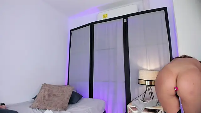 Pokazy przed kamerką – niicole_steele_