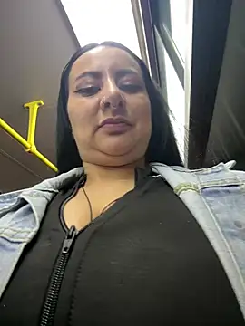 Abril_Luv's Live XXX Chat