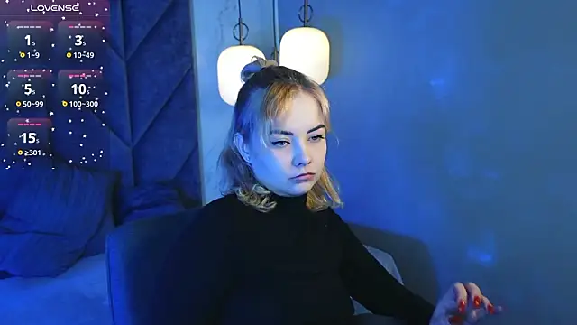 StephanieSweety live XXX chat