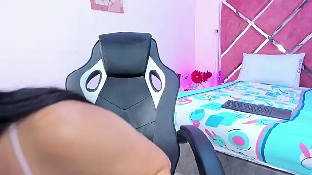 Amelia_Rivas: онлайн-секс-чат