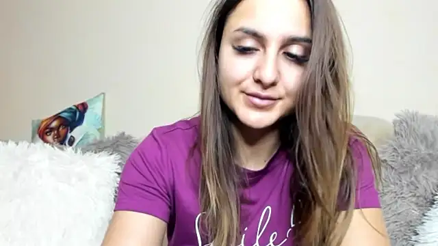 NicolePlay: онлайн-секс-чат