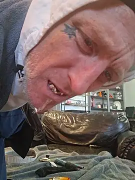 MRTATTWO's Live XXX Chat