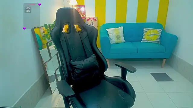 _alina_9's Live XXX Chat