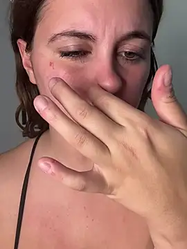 Czat XXX na żywo – Samantha_official