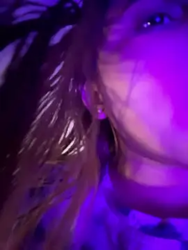 Colibri_Centaura's Live XXX Chat