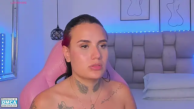 Susan-Sweet-7のライブXXXチャット