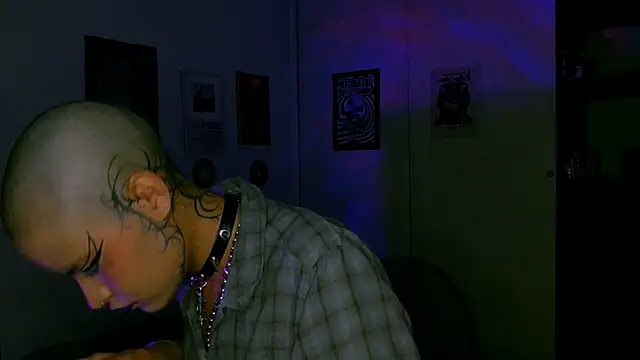 alex_one888's Live XXX Chat