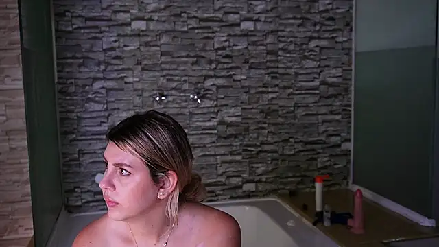 samanthaawellss' Live XXX Chat