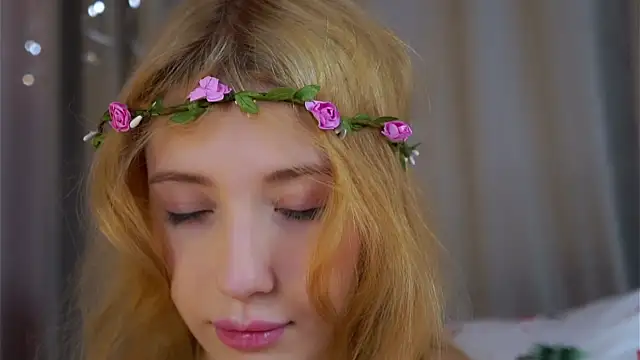 SunnivaCoviln Live XXX chat