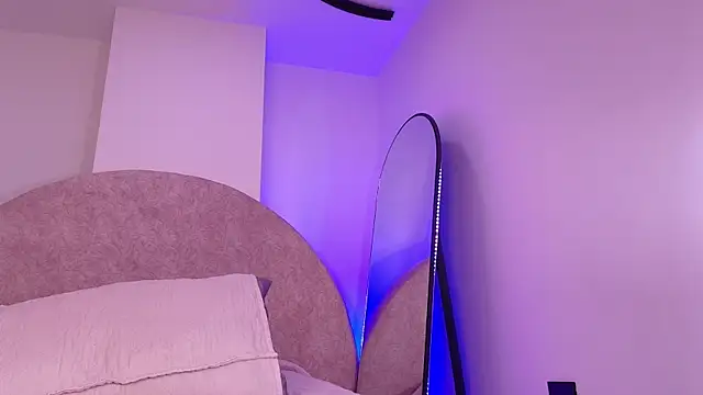 lilylovely_'s Live XXX Chat