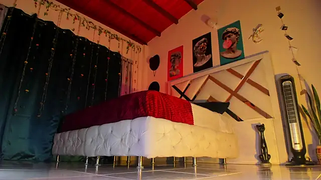 Онлайн чат XXX ArchieCollins