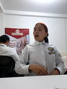 Emily-7_'s Live XXX Chat