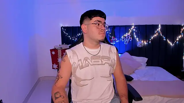 Онлайн чат XXX thiago_occonor