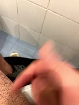 marc8876's Live XXX Chat