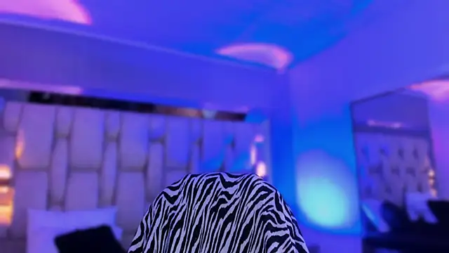 revenmiller_'s Live XXX Chat