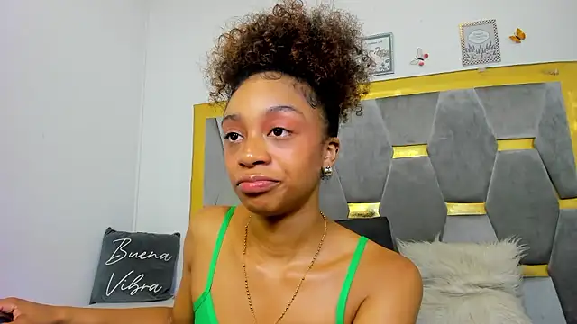 AliyahBrowns Chat XXX live