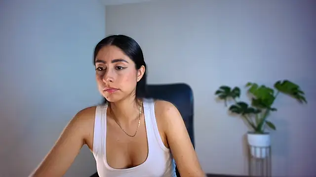 auroracaruso11 – webcam-show