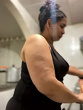 Carola-Ross' Live XXX Chat