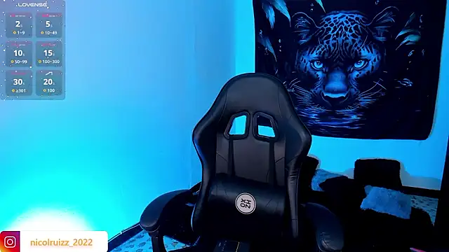 Nicolle_Ruizz's Live XXX Chat
