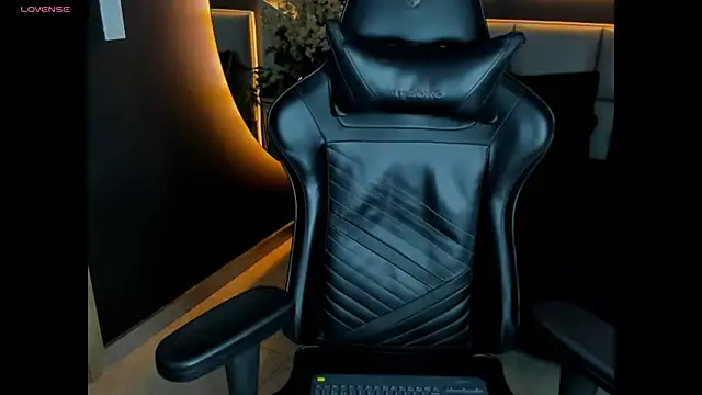 VenomDoll_'s Live XXX Chat