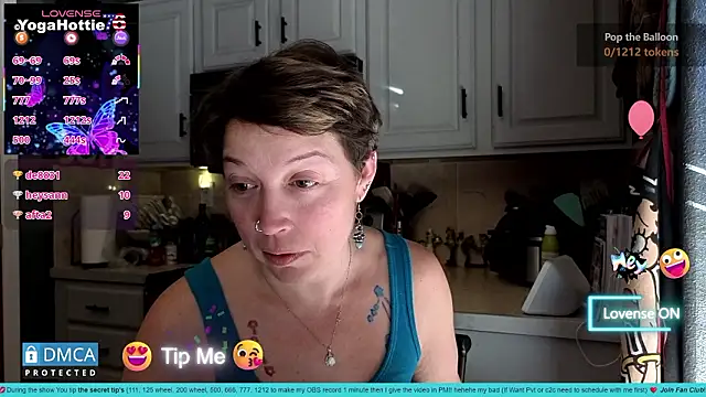 YogaHottie76's Live XXX Chat