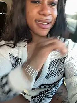 Tikalalin's Live XXX Chat