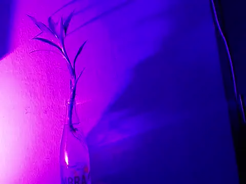 aria_jhonsson's Live XXX Chat