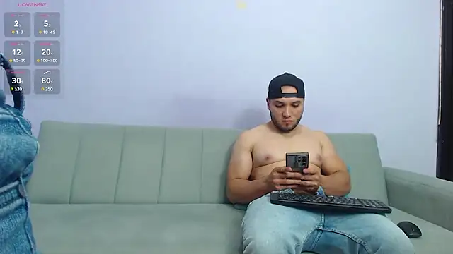 Živý XXX chat jhustin_marcius