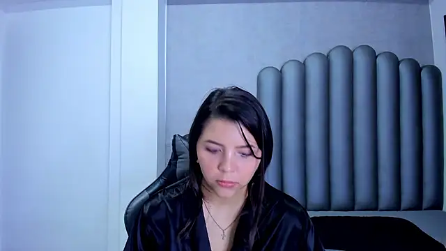 Charlotte-Star's Live XXX Chat