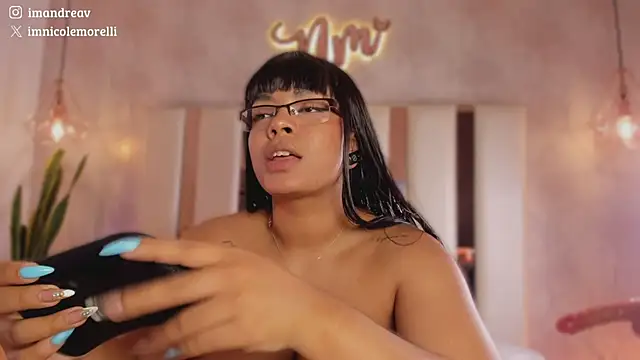 Chat XXX ao vivo de Nicolemorelli2