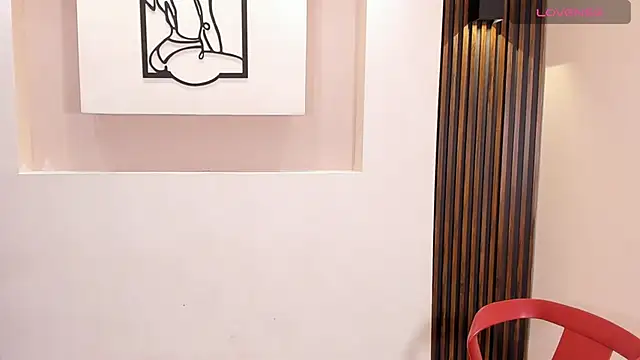 -Aiishaa- Chat XXX live