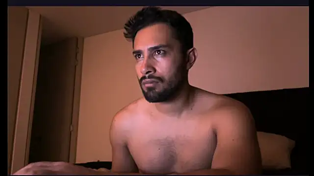 axell_torrez's Live XXX Chat