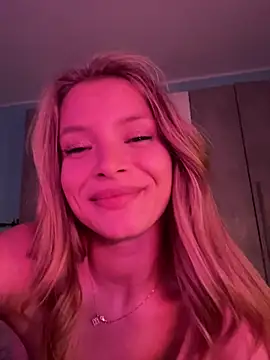 AnastasiaAniess' Live XXX Chat