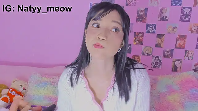 MIDORI_BACK_01's Live XXX Chat