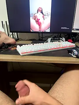 Omar472: απευθείας συνομιλία ΧΧΧ