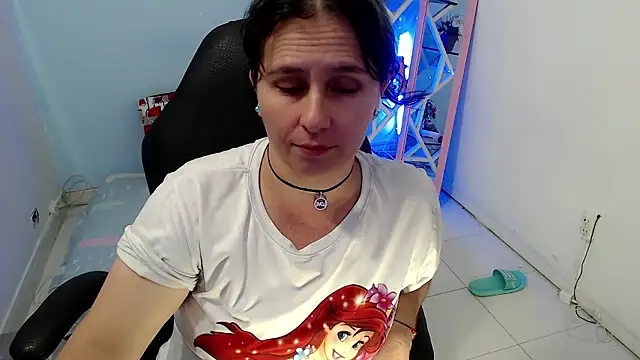 victoria_jones Chat XXX in diretta