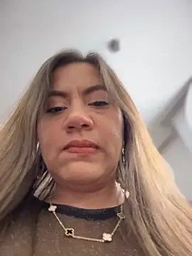 Iam__Cristal's Live XXX Chat