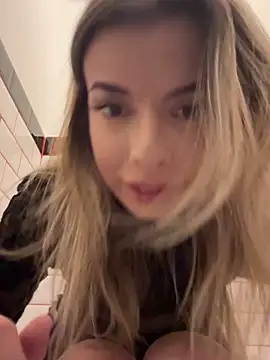 LollyShine live XXX chat