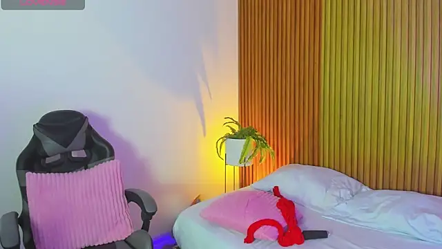 scarlett_rosse_x's Live XXX Chat