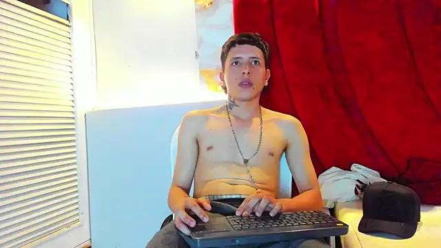 ESTEBAN_2102: απευθείας συνομιλία ΧΧΧ