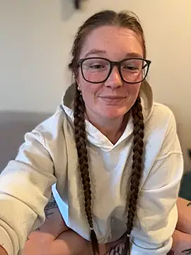 PussiesnCream_'s Live XXX Chat