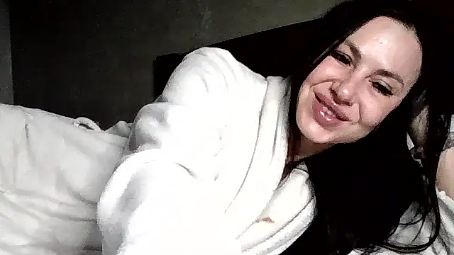 JulianaGold1's Live XXX Chat