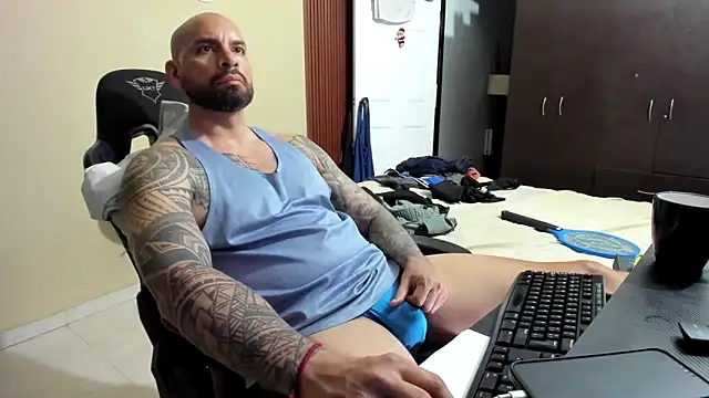 SebaxttianCock's Webcam Show