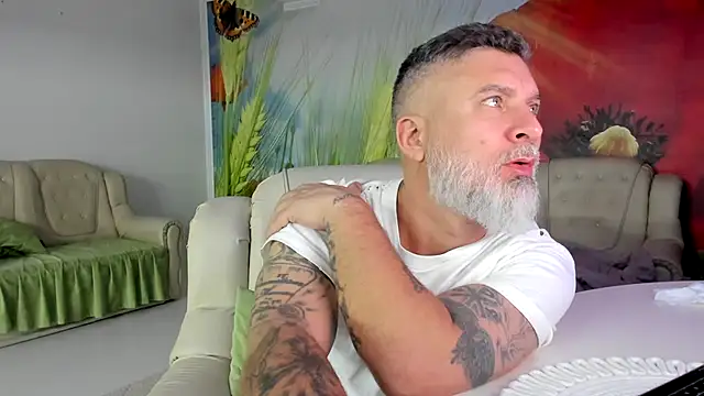 BlowMyXXL Chat XXX live